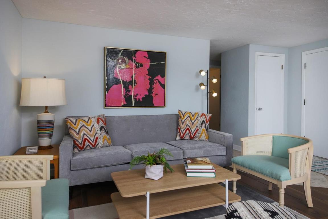 Holiday home Siesta Sol Art Bungalow- 2 Miles To Siesta Key!