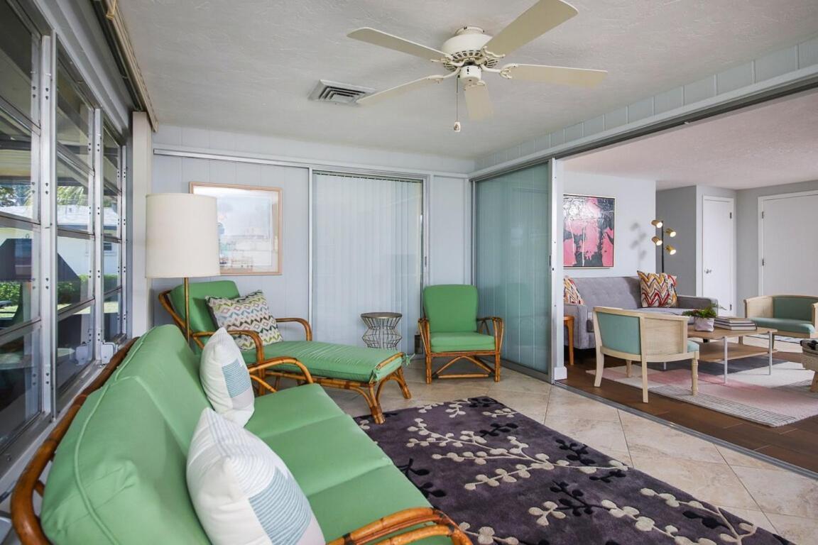Holiday home Siesta Sol Art Bungalow- 2 Miles To Siesta Key! *